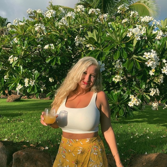 Posh Ambassador ✨ - Picture 7 of 7